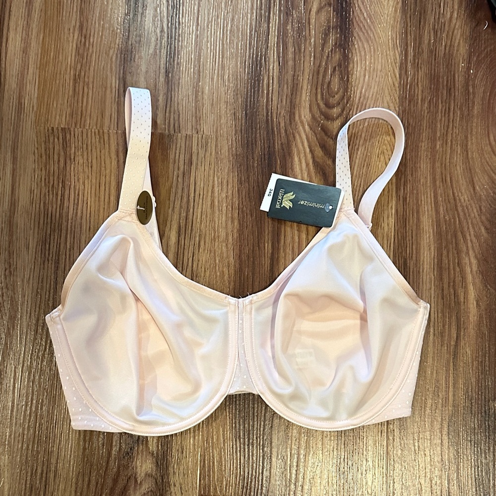 Wacoal Back Appeal® Minimizer Bra